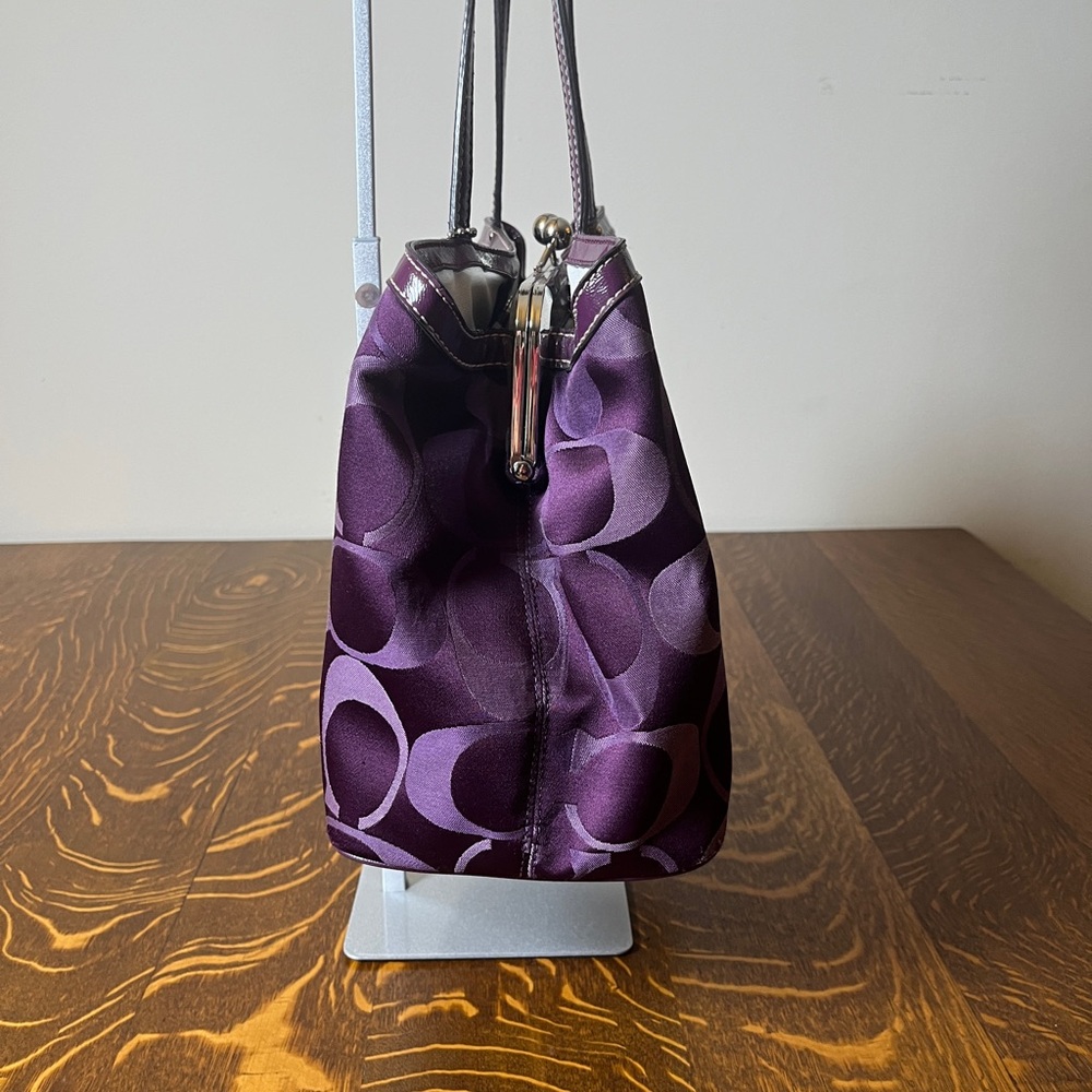Coach Dark Purple Signature C Kiss Lock Shoulder Bag - Picture 4 of 14